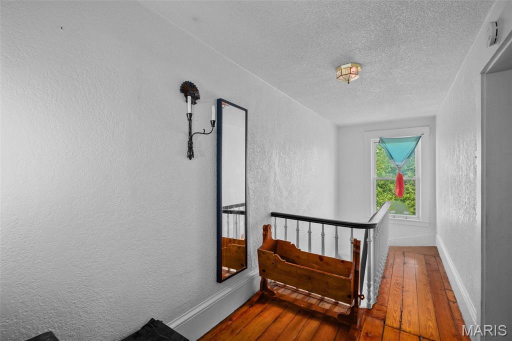 Carondelet - Residential