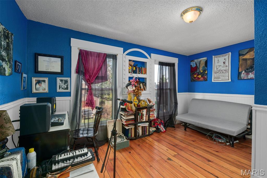 Carondelet - Residential