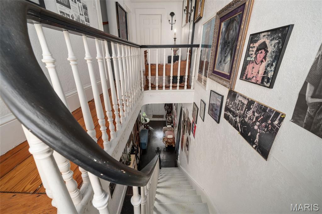 Carondelet - Residential