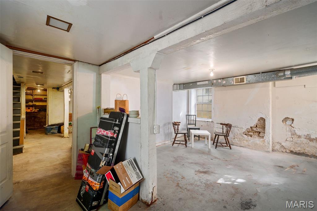 Carondelet - Residential