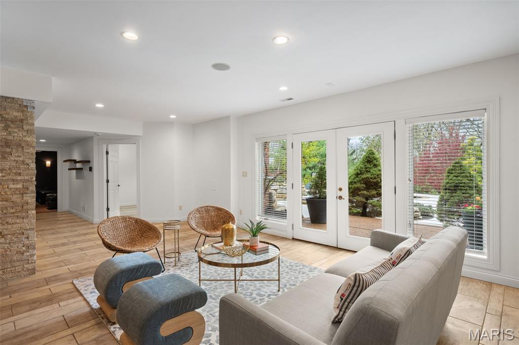 Dogwood Lane - Residential