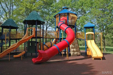 Tiny photo for 1033 Wilton Royal Drive #204, Creve Coeur, MO 63146 (MLS # 25058082)