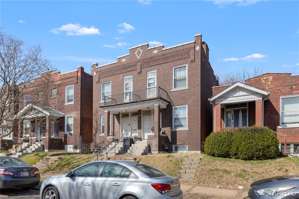 Photo 1 of 16 — 3623-3625 Virginia Ave, St Louis, MO 63118