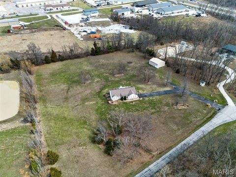 Tiny photo for 205 Deer View Drive, Troy, MO 63379 (MLS # 26003545)