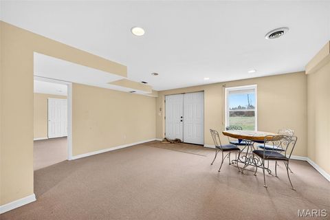 Tiny photo for 205 Deer View Drive, Troy, MO 63379 (MLS # 26003545)