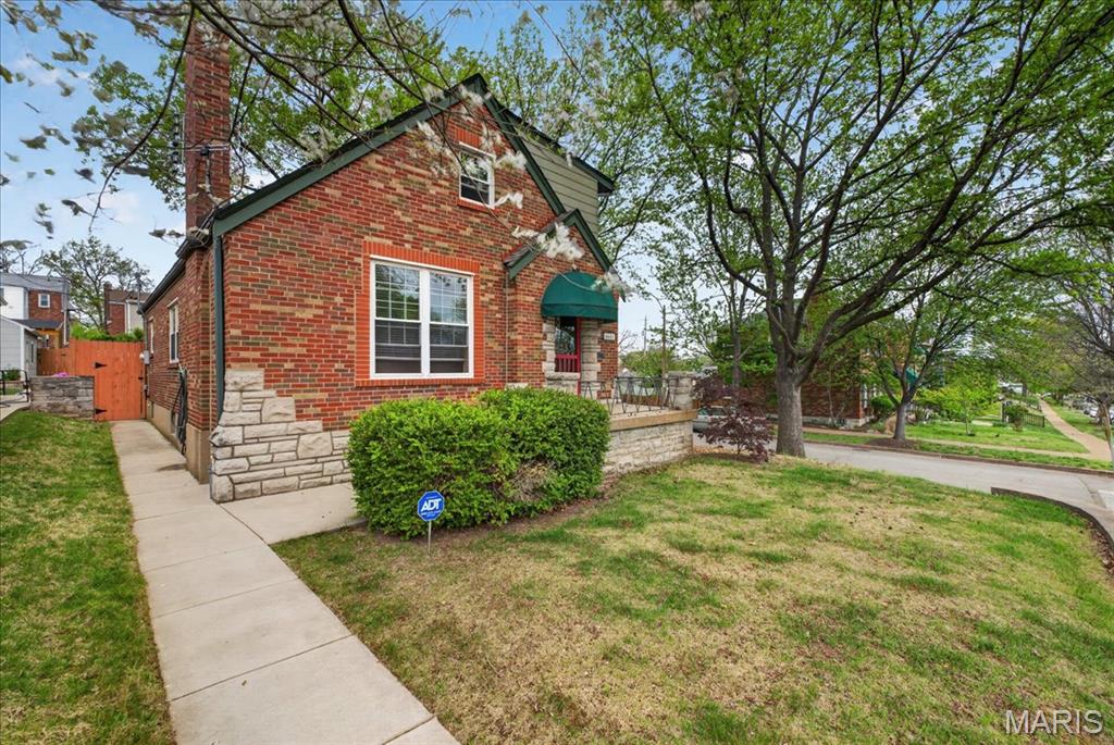 Watson Terrace - Residential