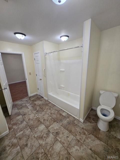 Tiny photo for 405 W Hanson Street, Bowling Green, MO 63334 (MLS # 26037305)