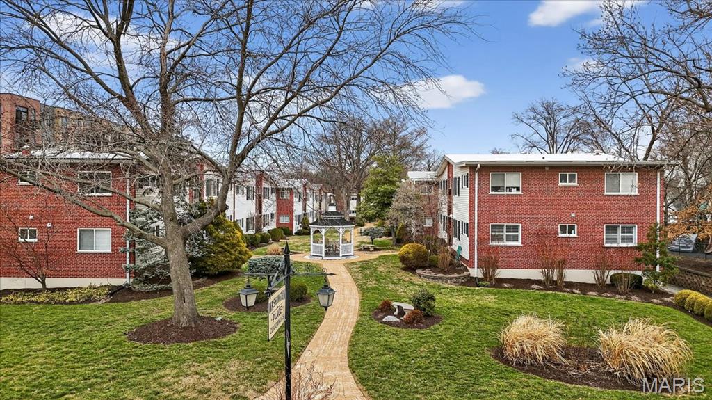 Washington Place Condo & Sec - Residential