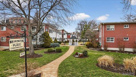 Tiny photo for 119 E Washington Avenue #1N, Kirkwood, MO 63122 (MLS # 26008893)