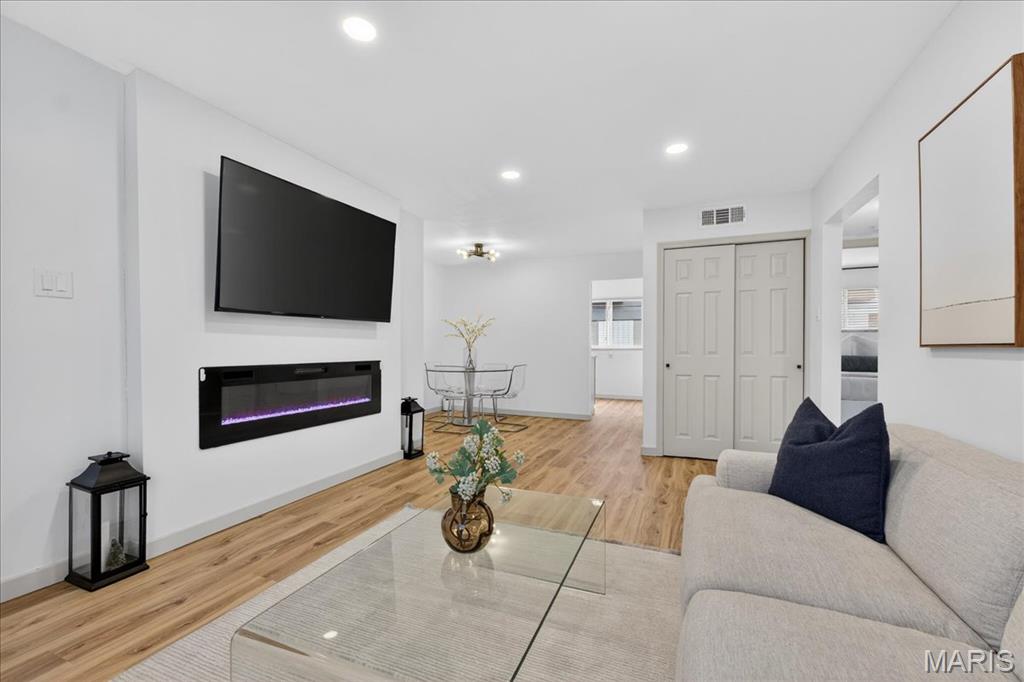 Washington Place Condo & Sec - Residential