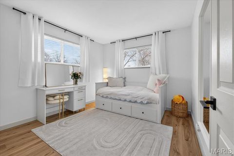 Tiny photo for 119 E Washington Avenue #1N, Kirkwood, MO 63122 (MLS # 26008893)