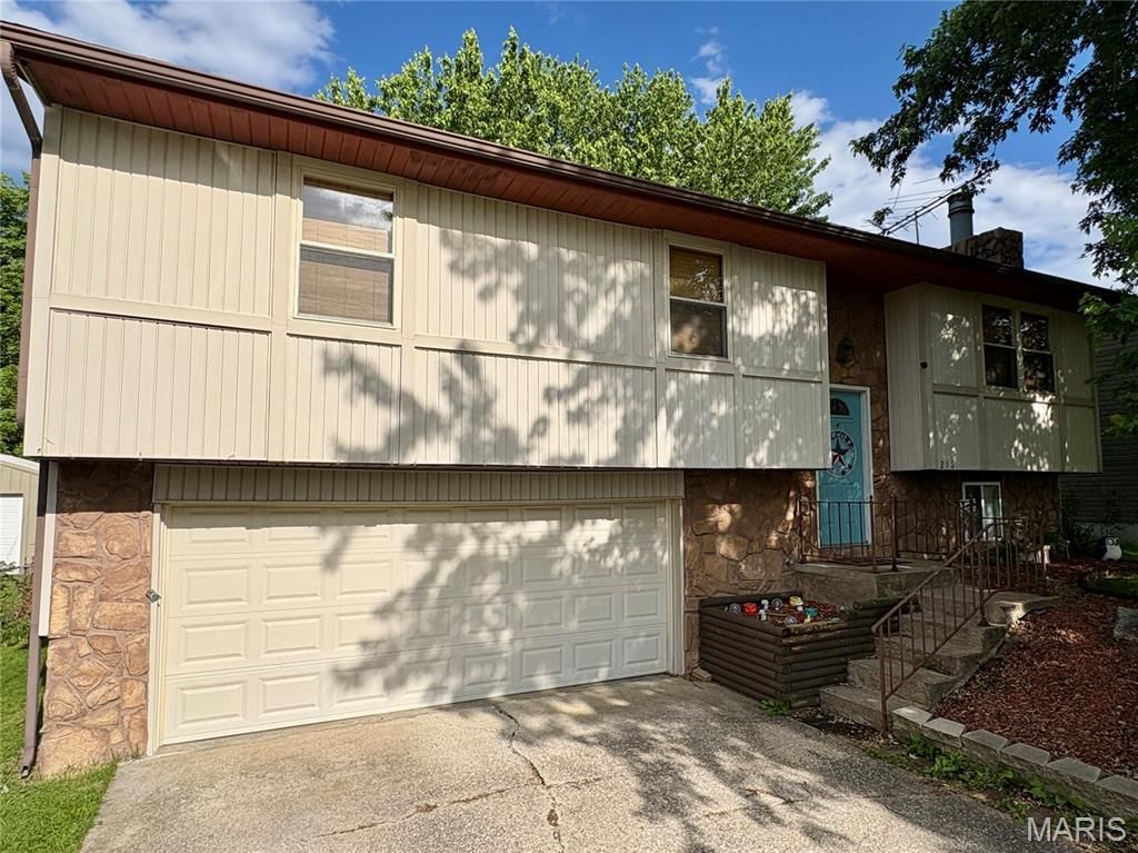 Photo of 216 S Shawnee Boulevard, Jackson, MO 63755 (MLS # 26028454)