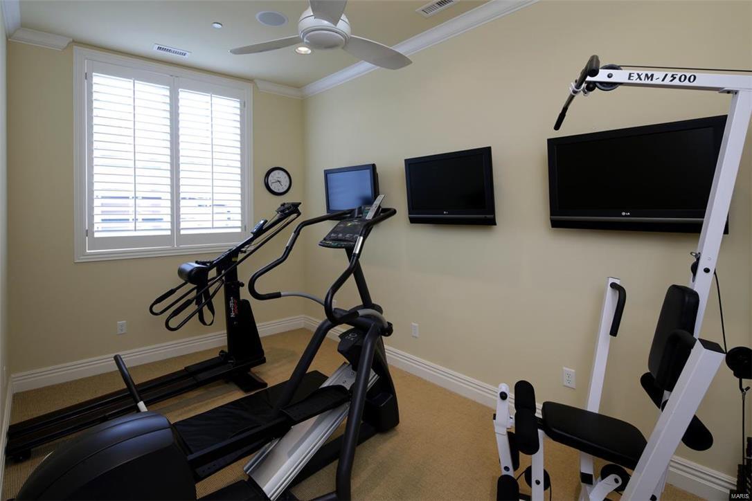 Delmonico Condo - Residential