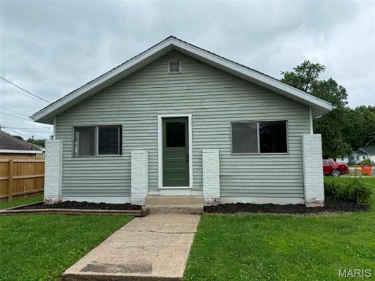 129 N HUDSON ST, VANDALIA, IL 62471 - Image ed8e7b17c38d509f9aa96b54aa9dcbc3/4099936459