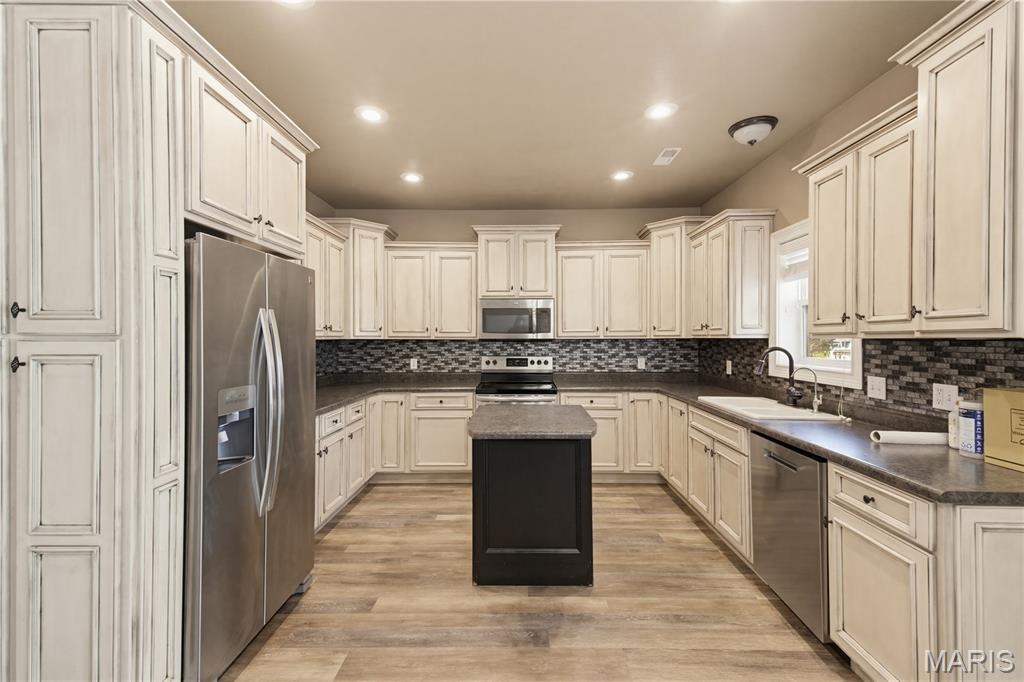 Autumn Breeze Sub - Residential