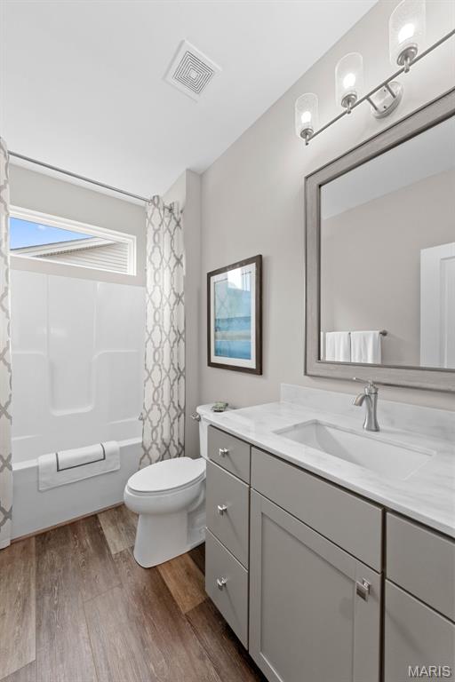 The Villas at Dardenne Place - Residential