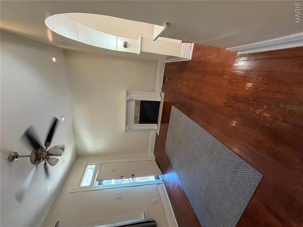 Montrose Place - Residential