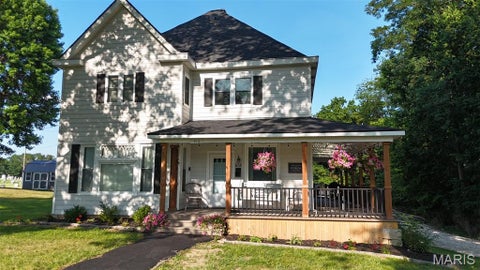 Tiny photo for 515 N Main Cross Street, Bowling Green, MO 63334 (MLS # 26045501)