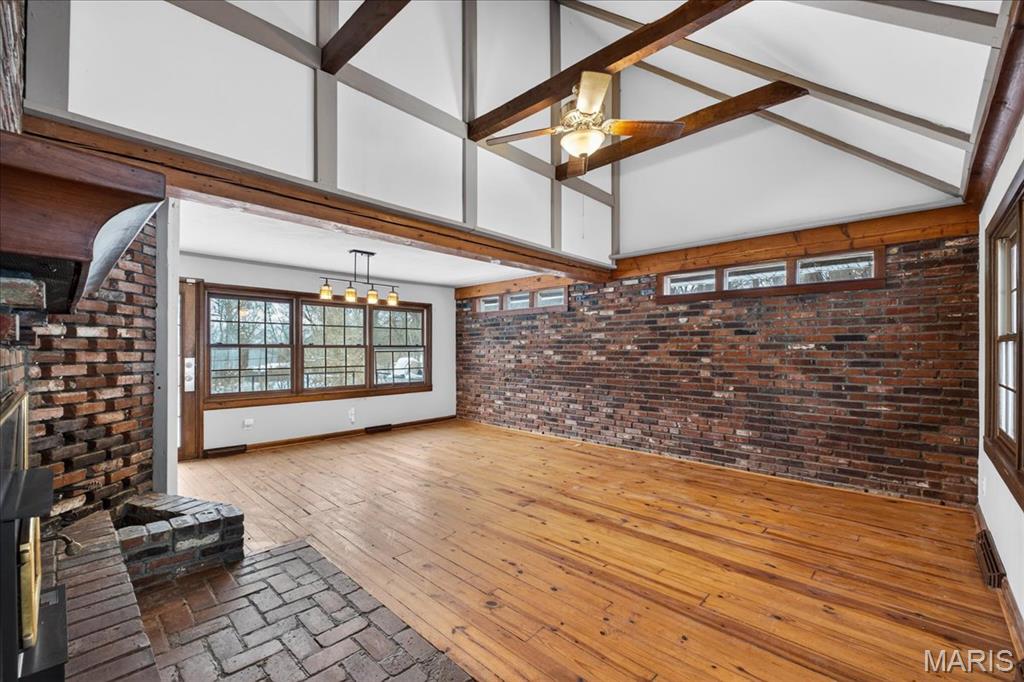 6 Castle Drive