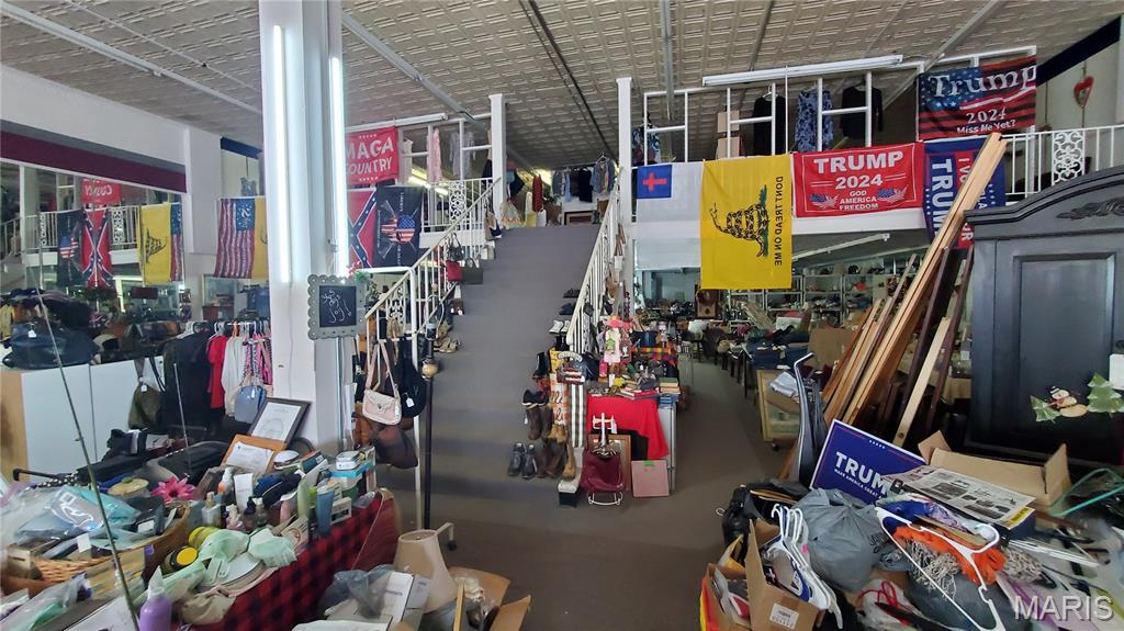 West Salem - Commercial Sale