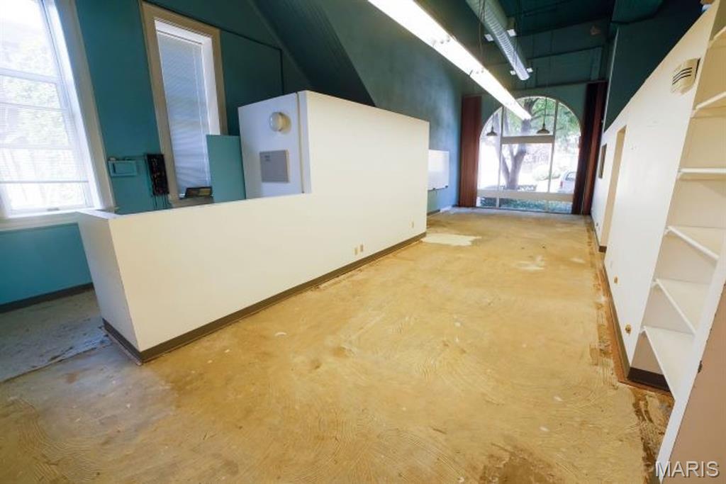 City/St Louis - Commercial Sale