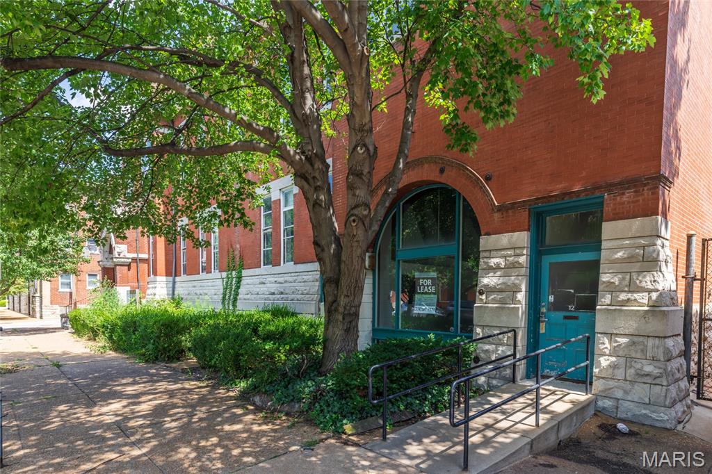 City/St Louis - Commercial Sale