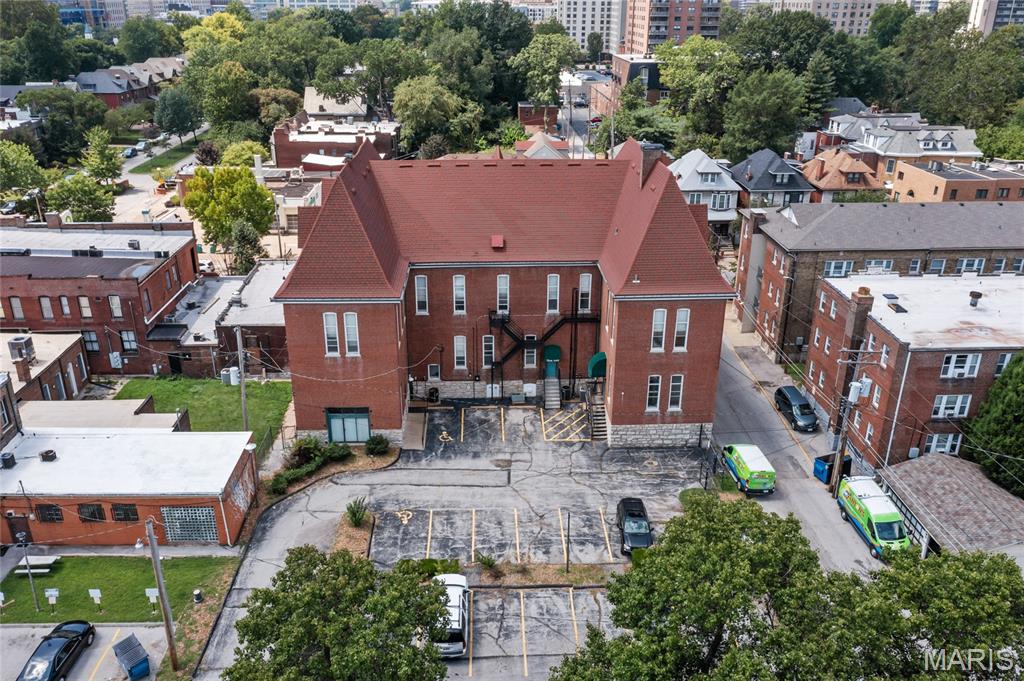 City/St Louis - Commercial Sale