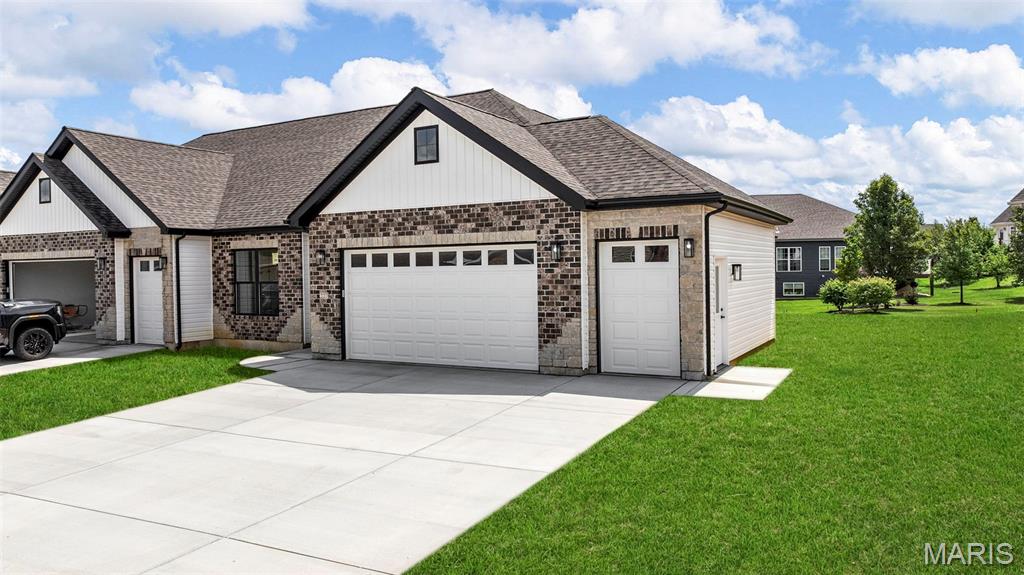 227 Pierce View Circle 29B