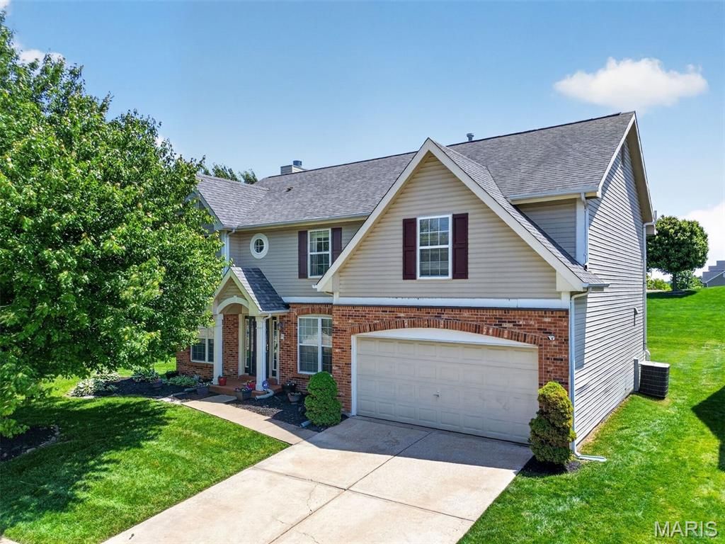 Photo of 102 August Place, Florissant, MO 63034 (MLS # 26028306)