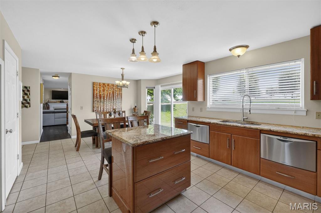 Estates At Behlmann Farms One The - Residential