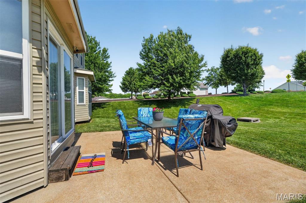 Estates At Behlmann Farms One The - Residential