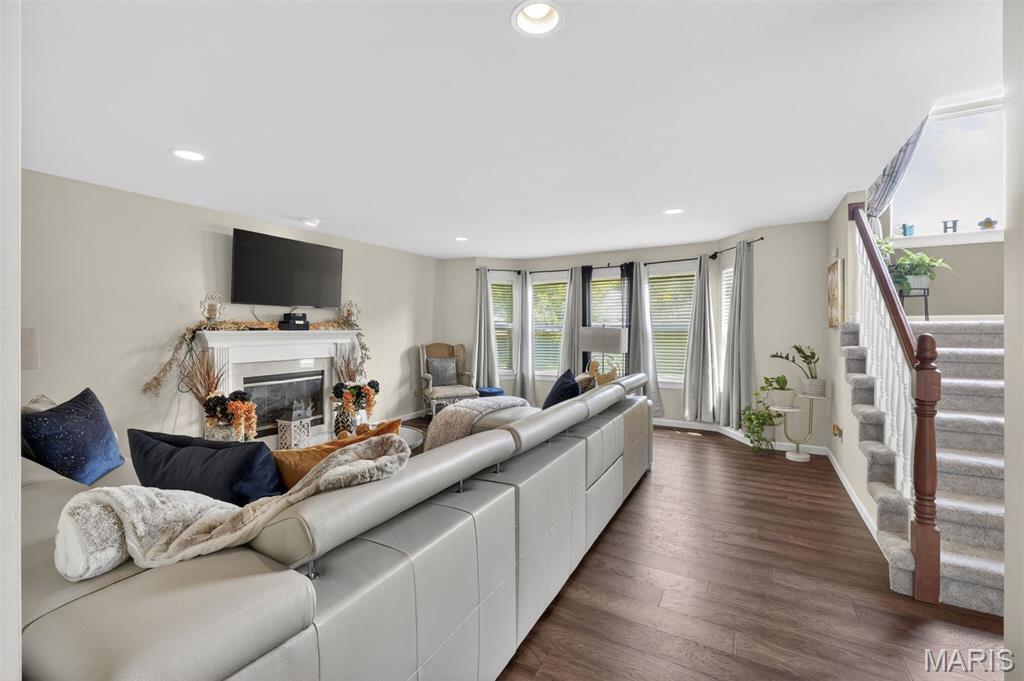 Estates At Behlmann Farms One The - Residential