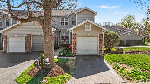 Tiny photo for 706 Woodside Trails Drive #B, Ballwin, MO 63021 (MLS # 26020762)