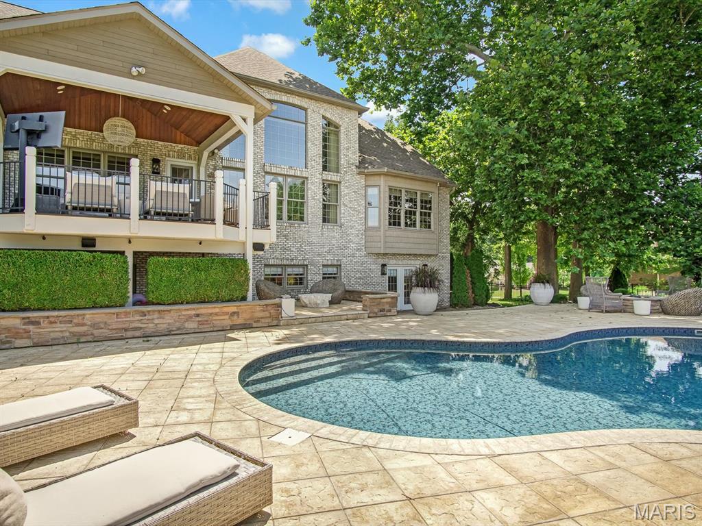 3025 Sunset Hills Blvd S, Edwardsville, IL, 62025, USA, 6 Bedrooms Bedrooms, ,6 BathroomsBathrooms,Residential,Active,3025 Sunset Hills Blvd S,26032642