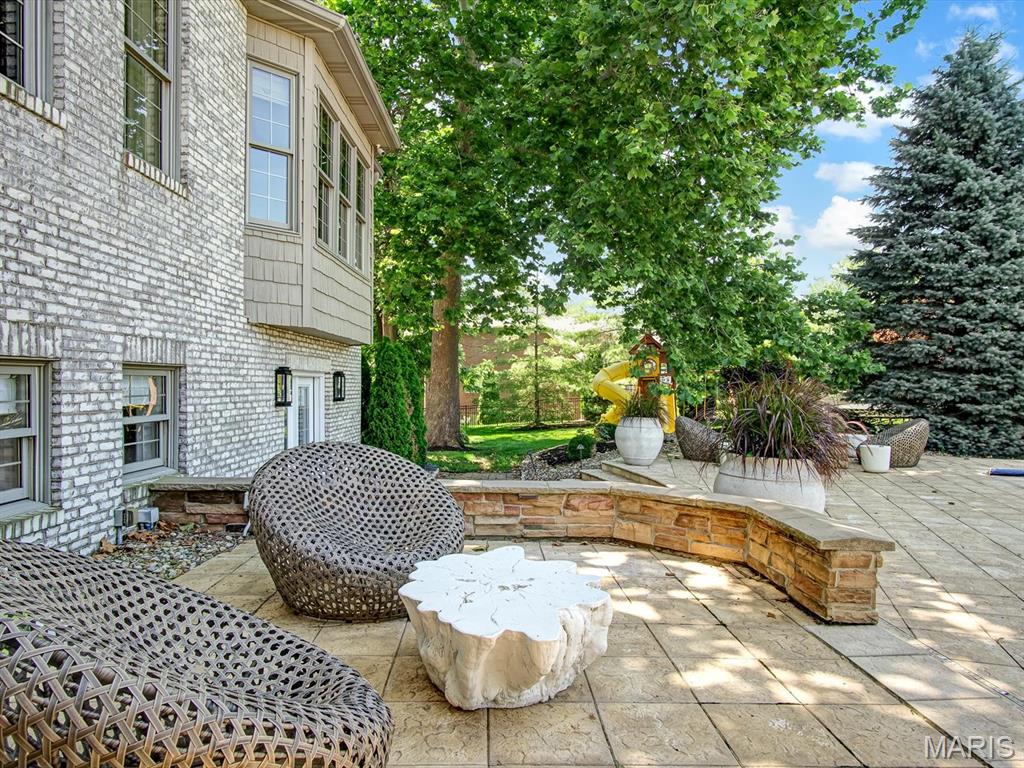 3025 Sunset Hills Blvd S, Edwardsville, IL, 62025, USA, 6 Bedrooms Bedrooms, ,6 BathroomsBathrooms,Residential,Active,3025 Sunset Hills Blvd S,26032642
