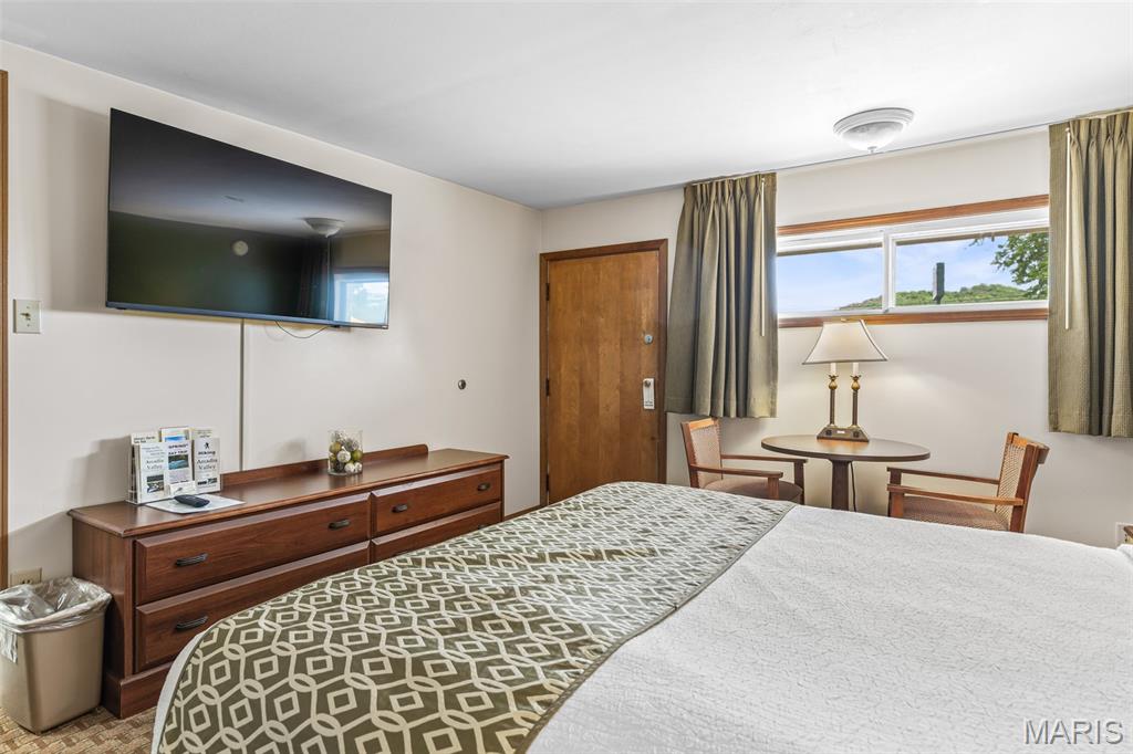 Fort Davidson Heights - Commercial Sale