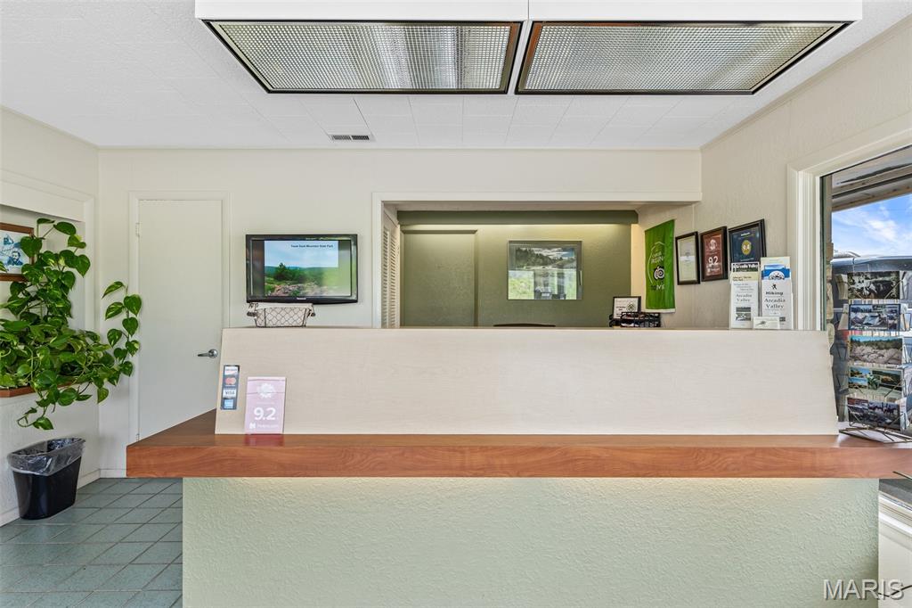 Fort Davidson Heights - Commercial Sale