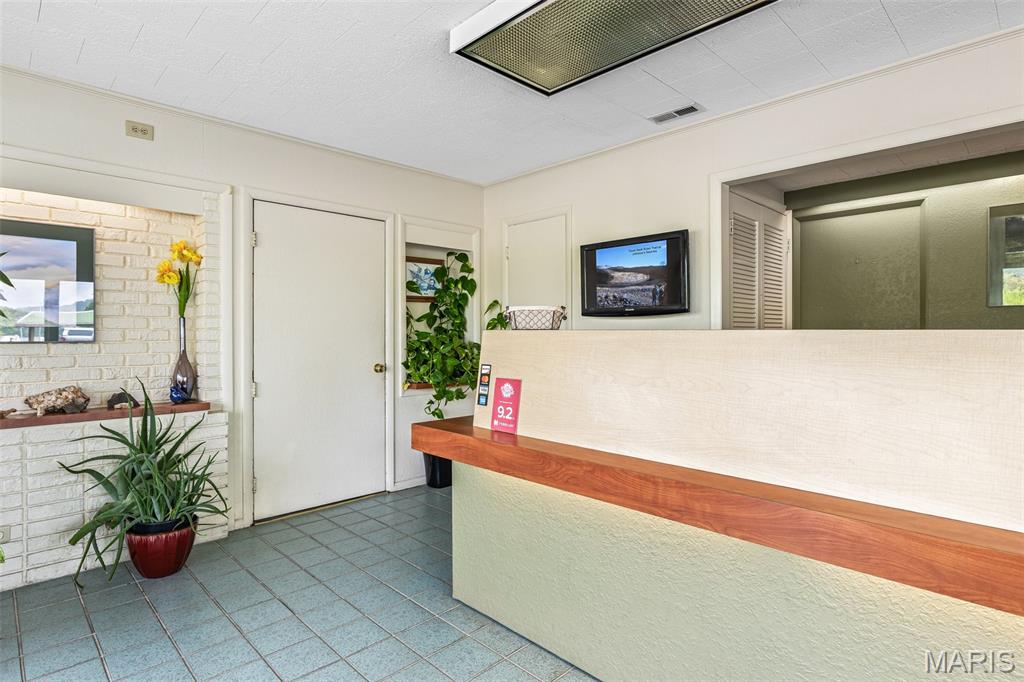 Fort Davidson Heights - Commercial Sale