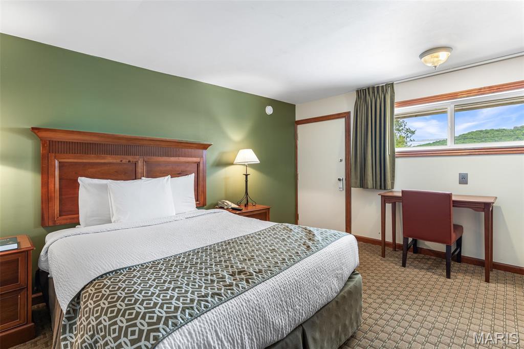 Fort Davidson Heights - Commercial Sale