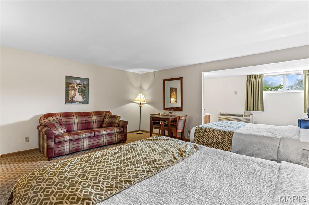 Fort Davidson Heights - Commercial Sale