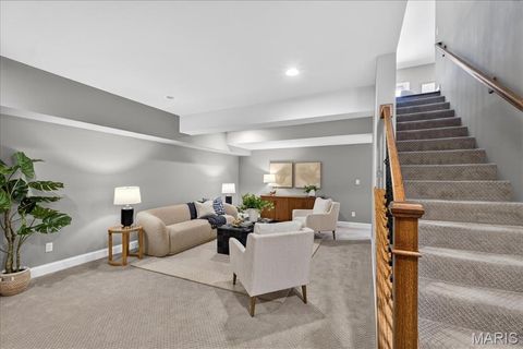 Tiny photo for 1025 Barry Court, Kirkwood, MO 63122 (MLS # 26006505)