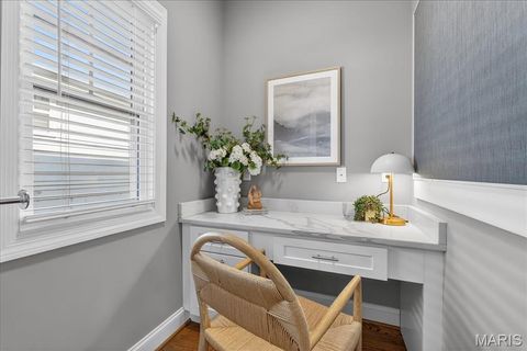 Tiny photo for 1025 Barry Court, Kirkwood, MO 63122 (MLS # 26006505)