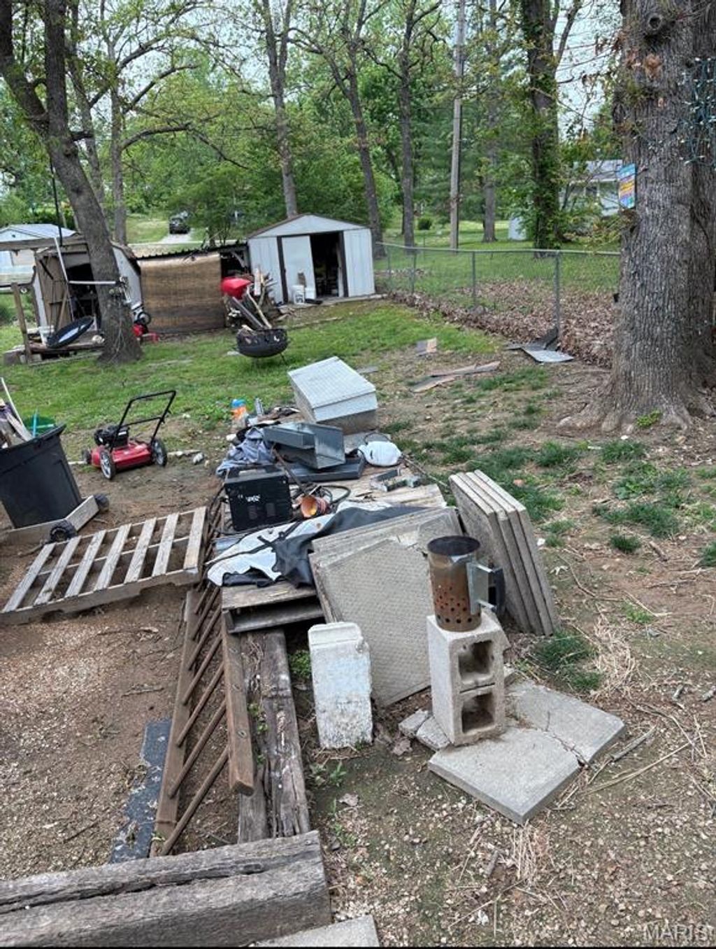 Photo of 907 Elm Drive, Warsaw, MO 65355 (MLS # 26024427)