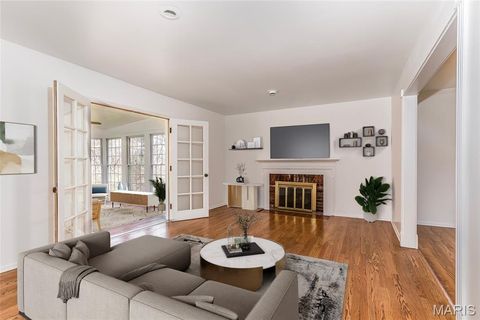 Tiny photo for 250 Brixham Drive, Chesterfield, MO 63017 (MLS # 26021092)