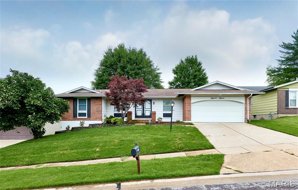 1815 Lakemont Lane