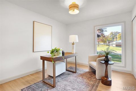 Tiny photo for 827 Woodruff Drive, Ballwin, MO 63011 (MLS # 25075549)