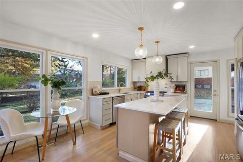 Tiny photo for 827 Woodruff Drive, Ballwin, MO 63011 (MLS # 25075549)