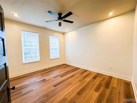 Tiny photo for 3647 Pennsylvania Avenue, St Louis, MO 63118 (MLS # 25070771)