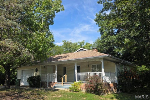Photo of 606 Greentree Road, Rolla, MO 65401 (MLS # 26055756)