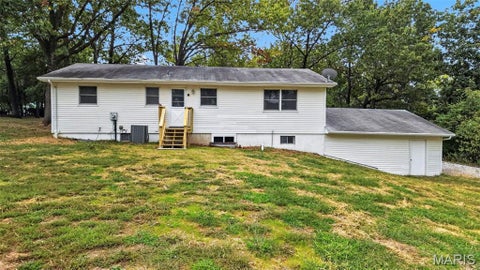 Tiny photo for 37 Ackerman Road, Winfield, MO 63389 (MLS # 26062973)